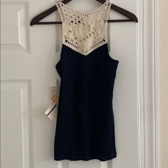 NWT! Navy And White Tank Top - Picture 5 of 5